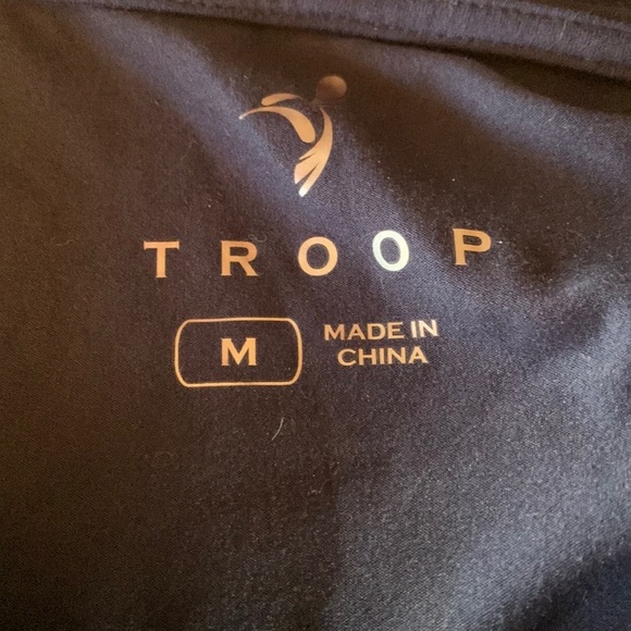 NWT Troop Men’s Hoodie Midnight Navy Long Sleeve Sustainable Outdoor Medium - Picture 3 of 10